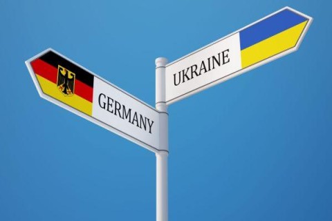 10373883-germaniya-khochet-priznat-ukrainu-bezop