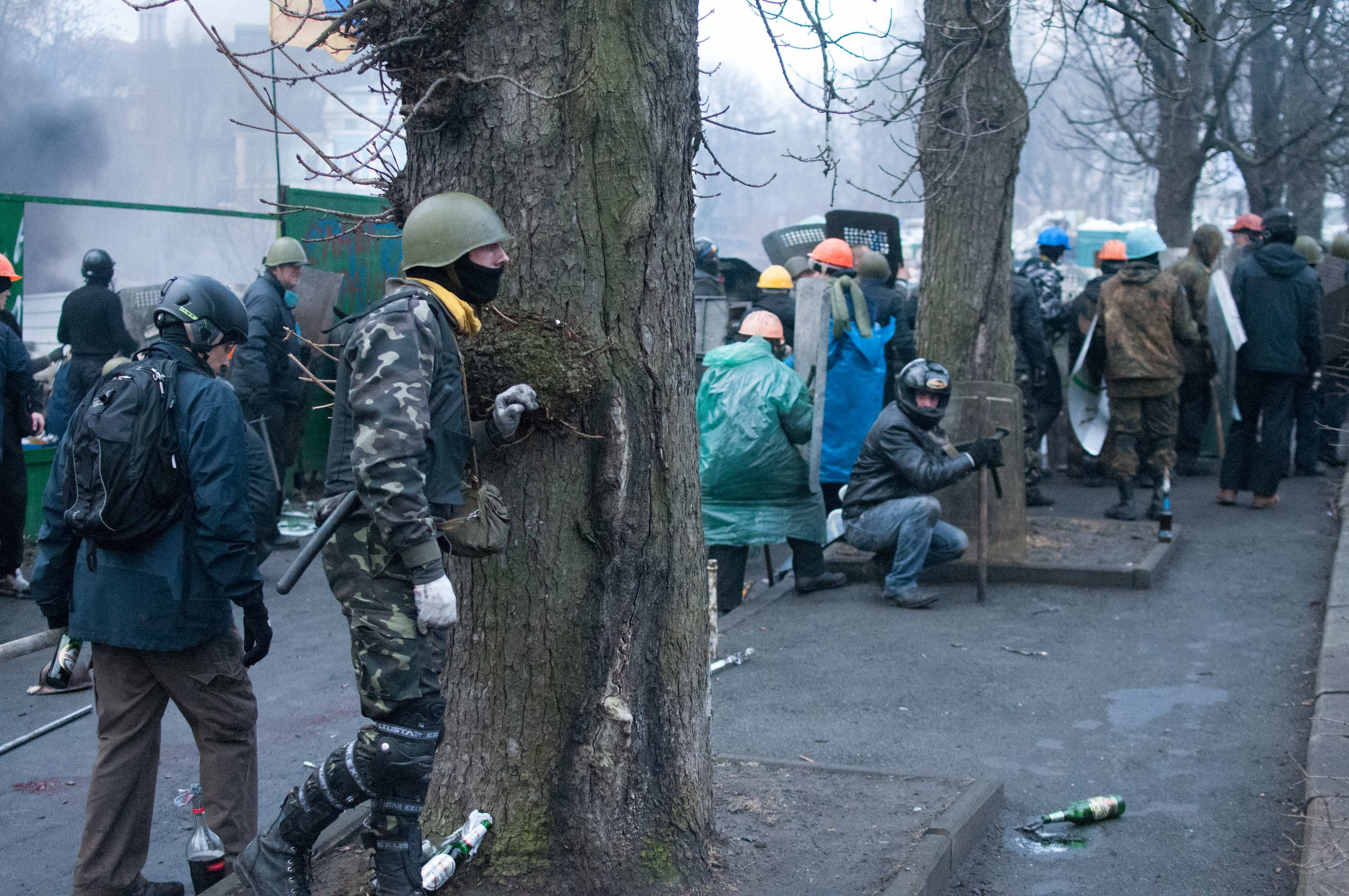 Расстрелян украинский. Евромайдан на Украине в 2014 Беркут. Снайперы убивают Беркут на Майдане 2014. Погибшие на Майдане 2014 Беркут.